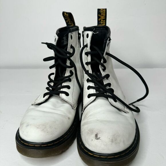 Dr. Martens white boots size 5 - Picture 3 of 8